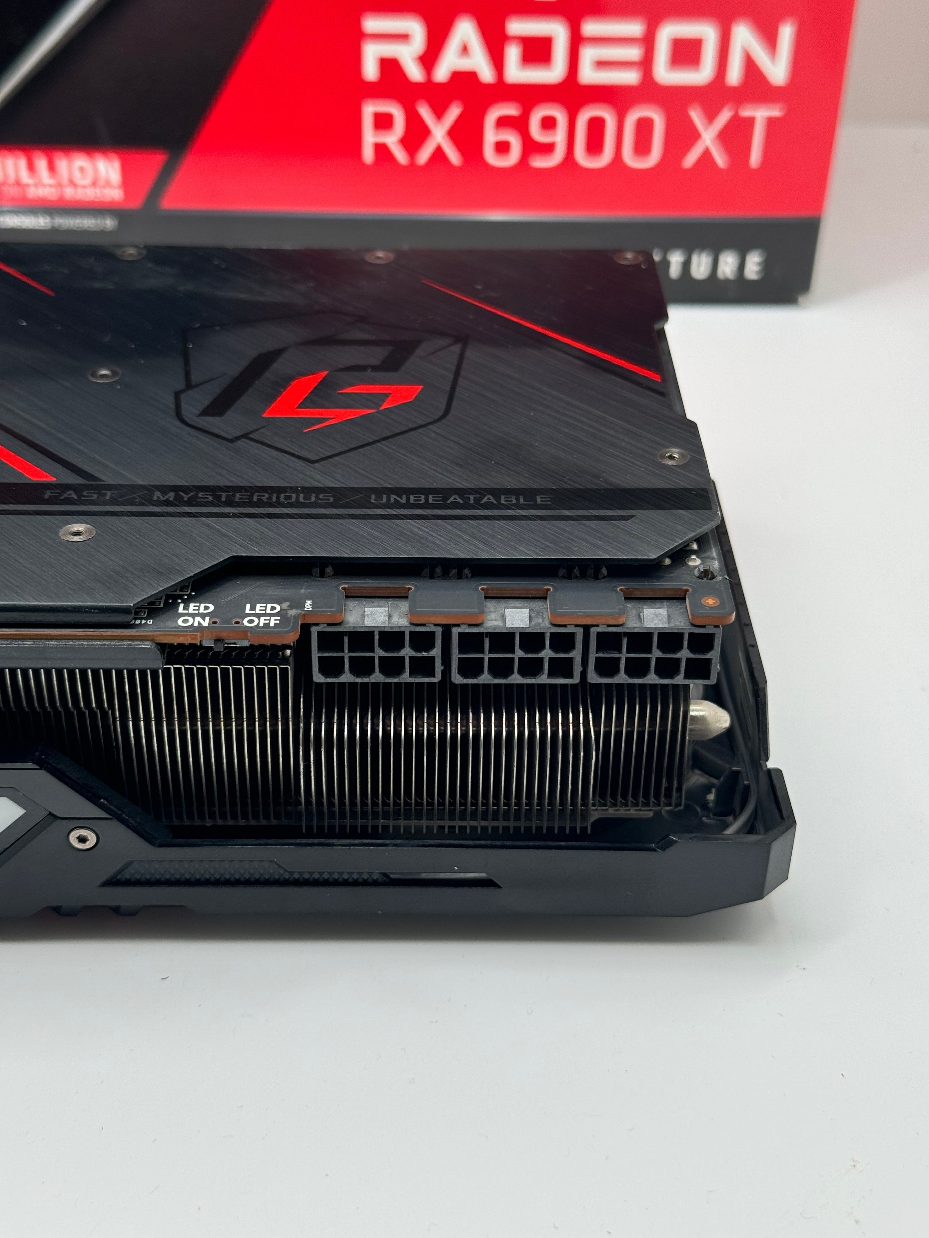 ASRock AMD Radeon RX 6900 XT Phantom Gaming OC 16GB GDDR6 - A - Premium Edition